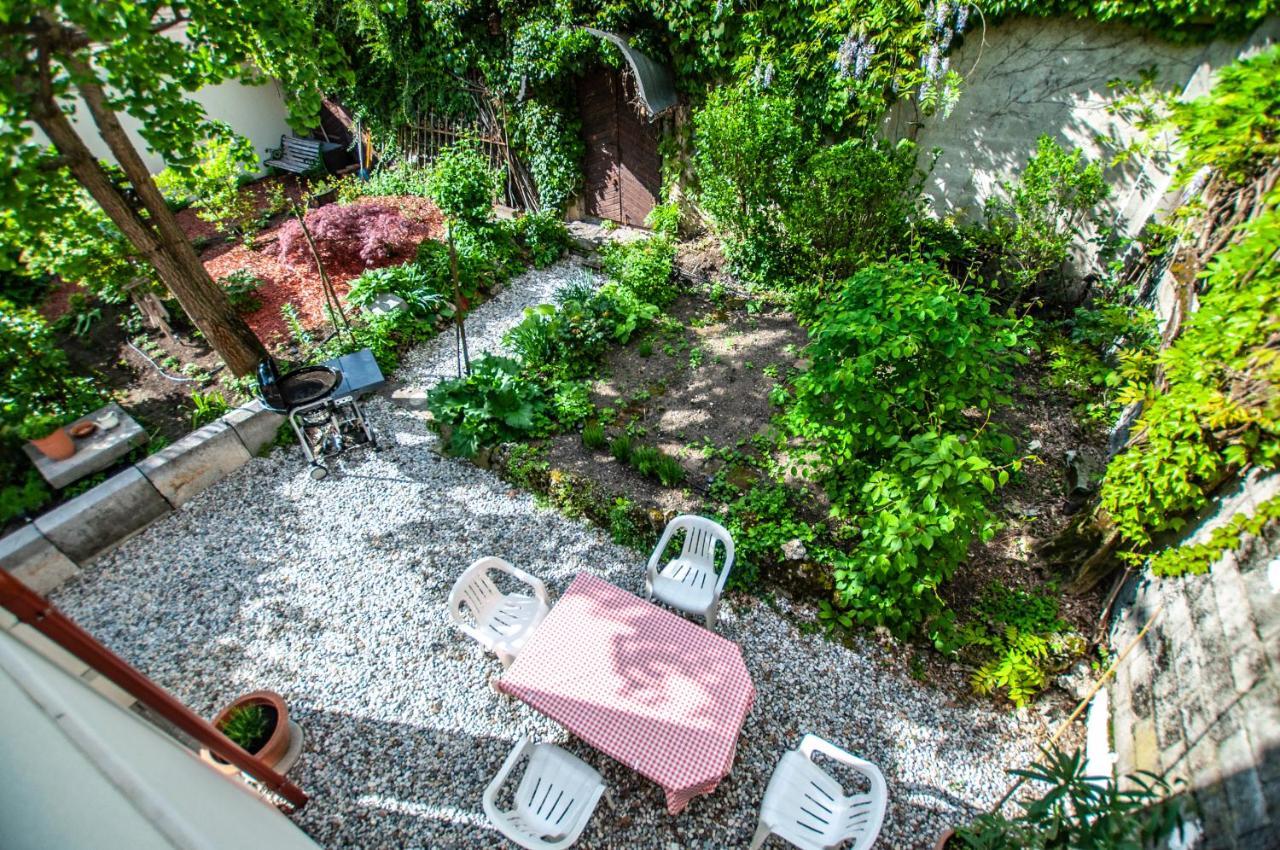 Entire House In The Center Of - Free Parking - Dragon Garden Pavilion * Liubliana